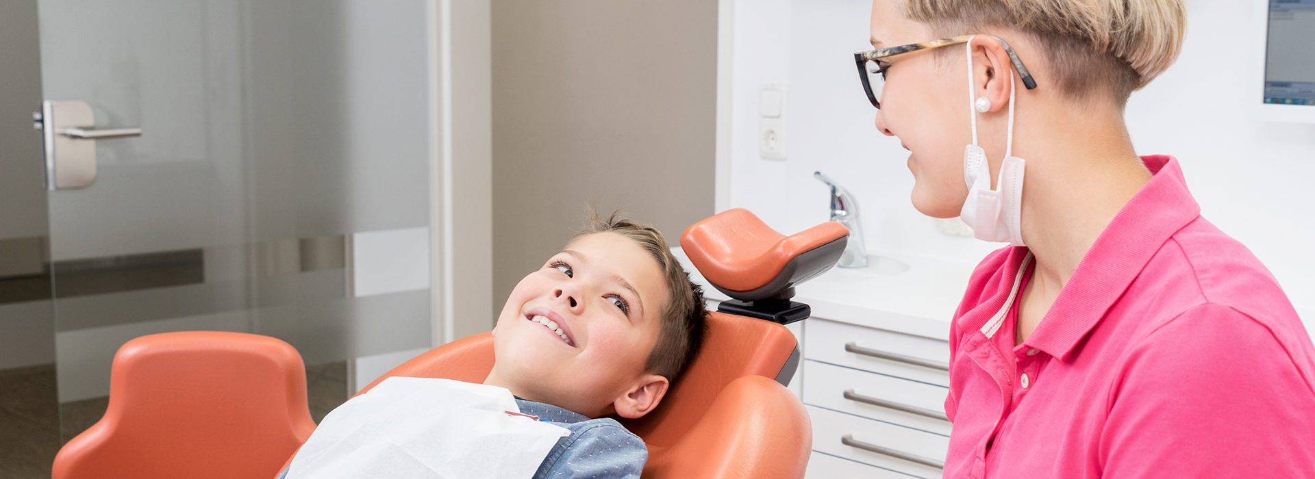 Michael J. Perona, DDS | Teeth Whitening, Oral Cancer Screening and Intraoral Camera
